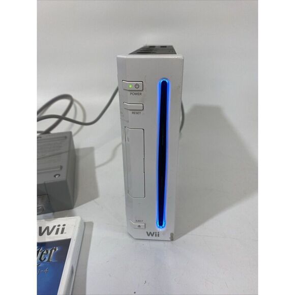 NINTENDO Wii System Bundle Console And Harry Potter Game + Remote Control - Picture 4 of 12